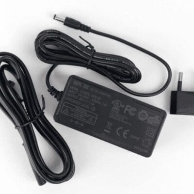ManiPro Passport Charger